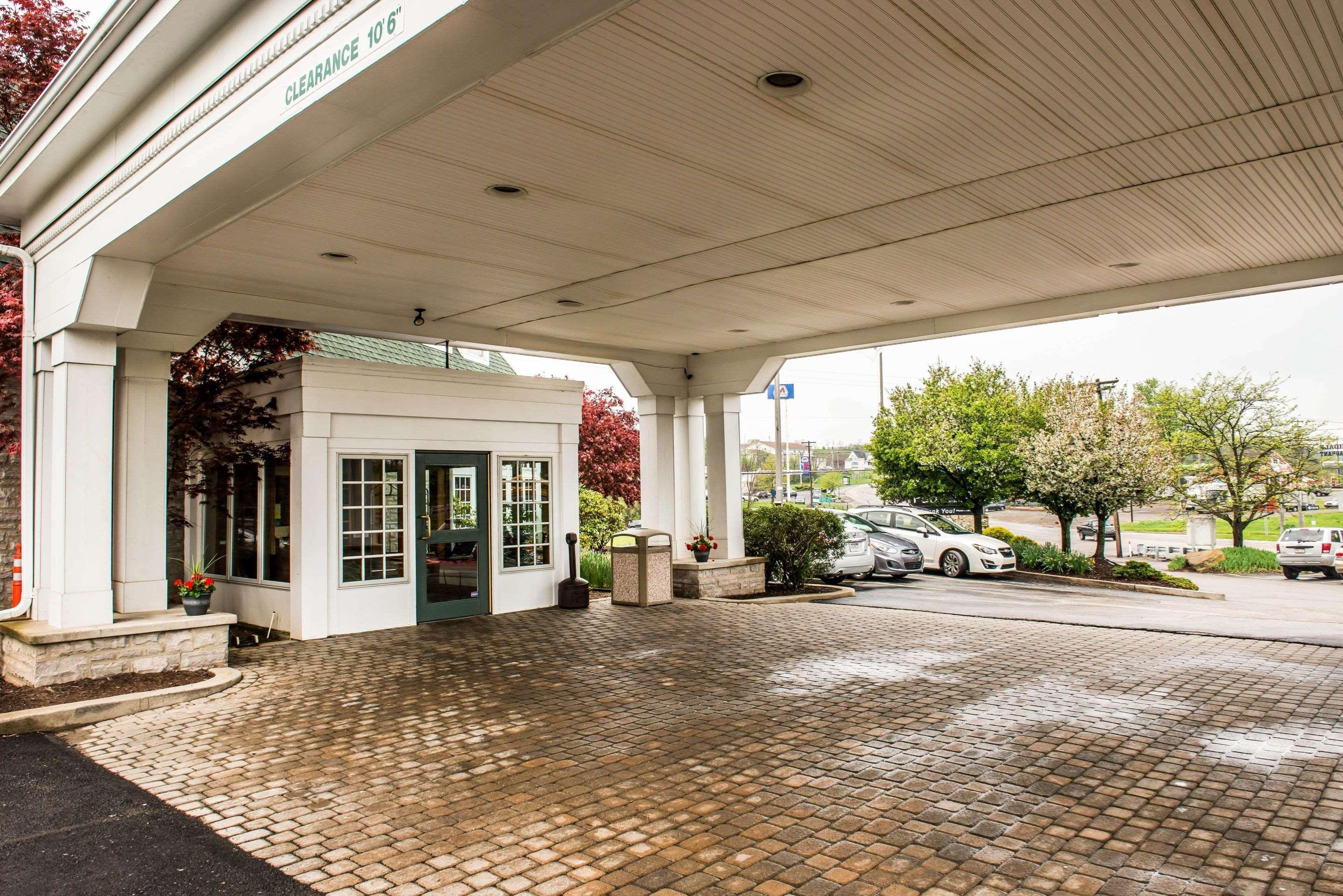 Quality Inn Pittsburgh Airport Oakdale Exterior foto