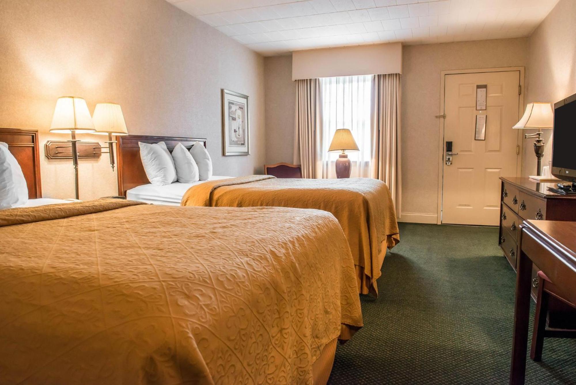 Quality Inn Pittsburgh Airport Oakdale Exterior foto